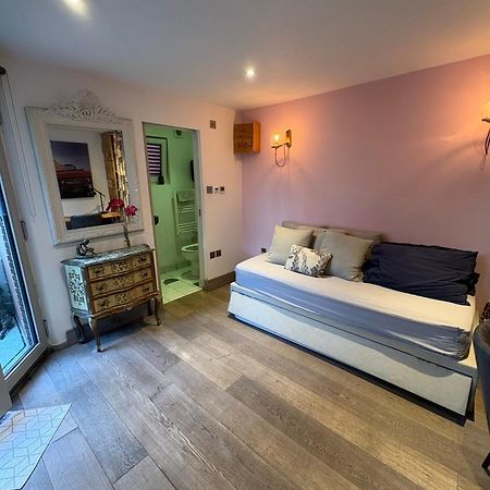 Independent Garden Study Apartment London Exterior photo